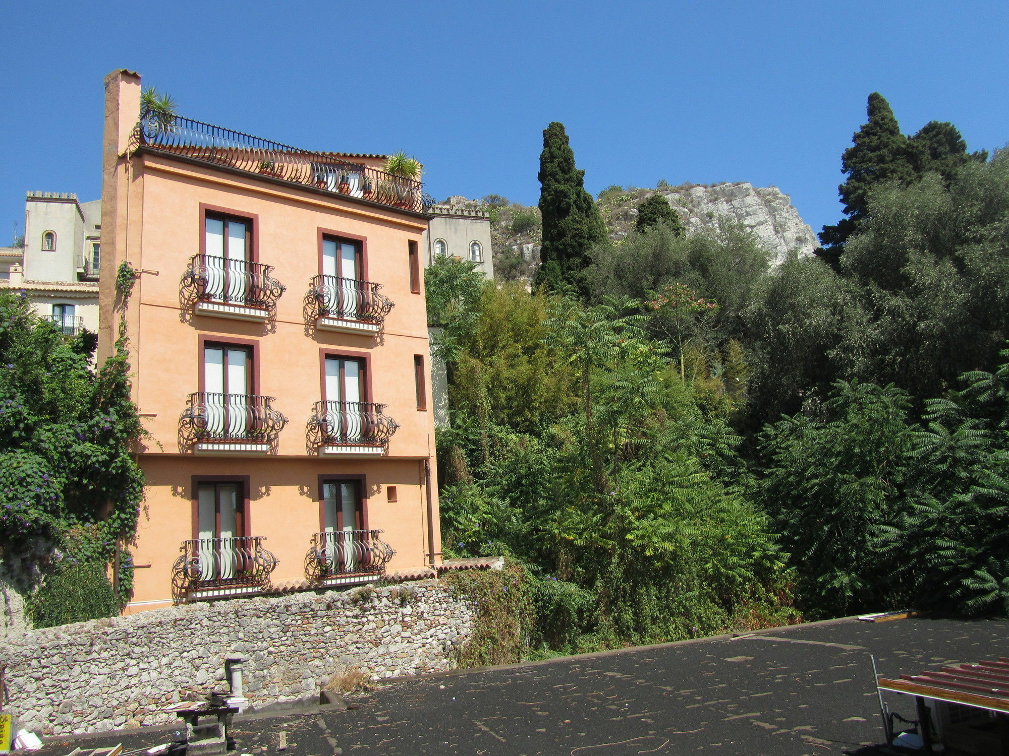 Comeinsicily - Al Teatro Apartment Taormina Exterior photo